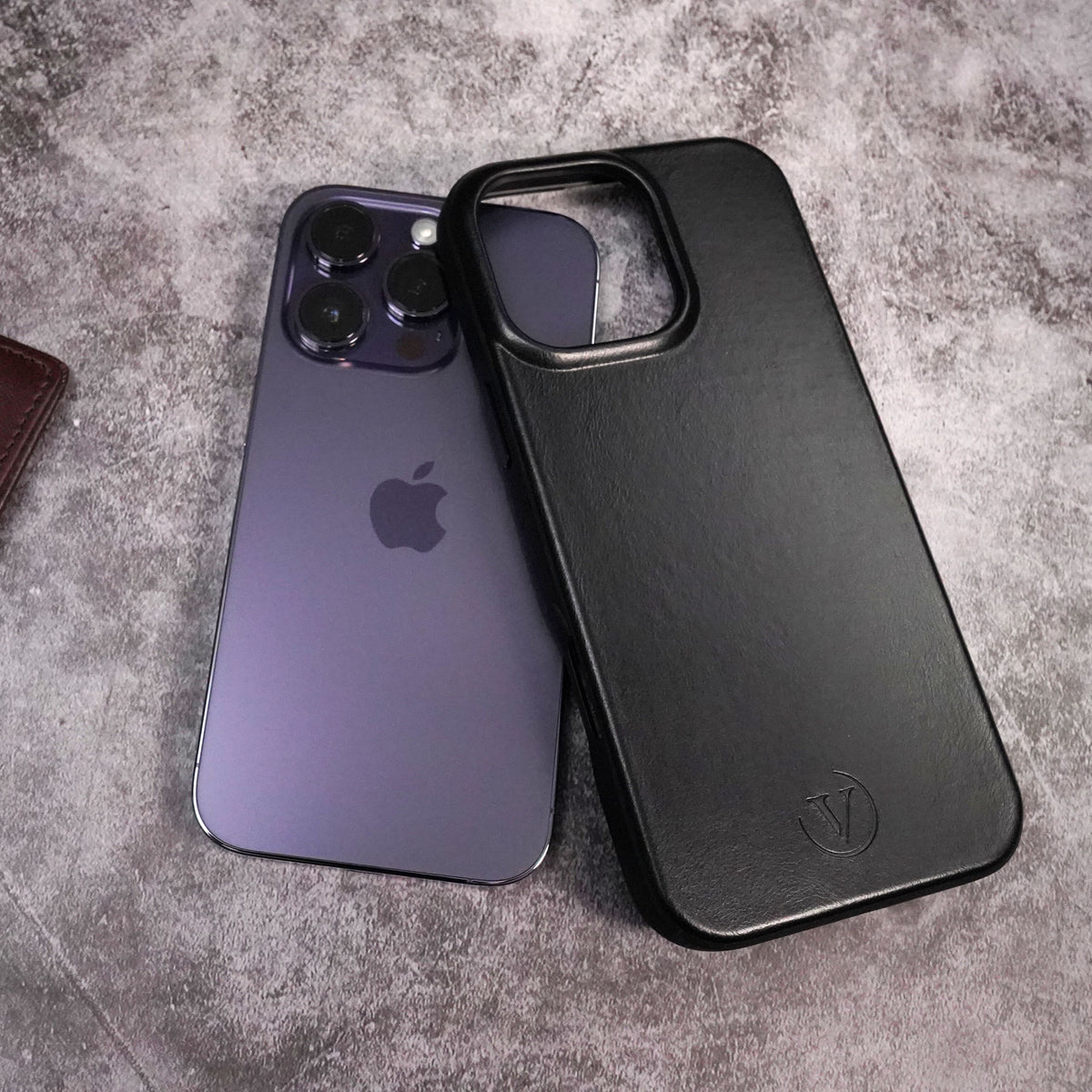 iPhone 14 Series Elite Leather Case