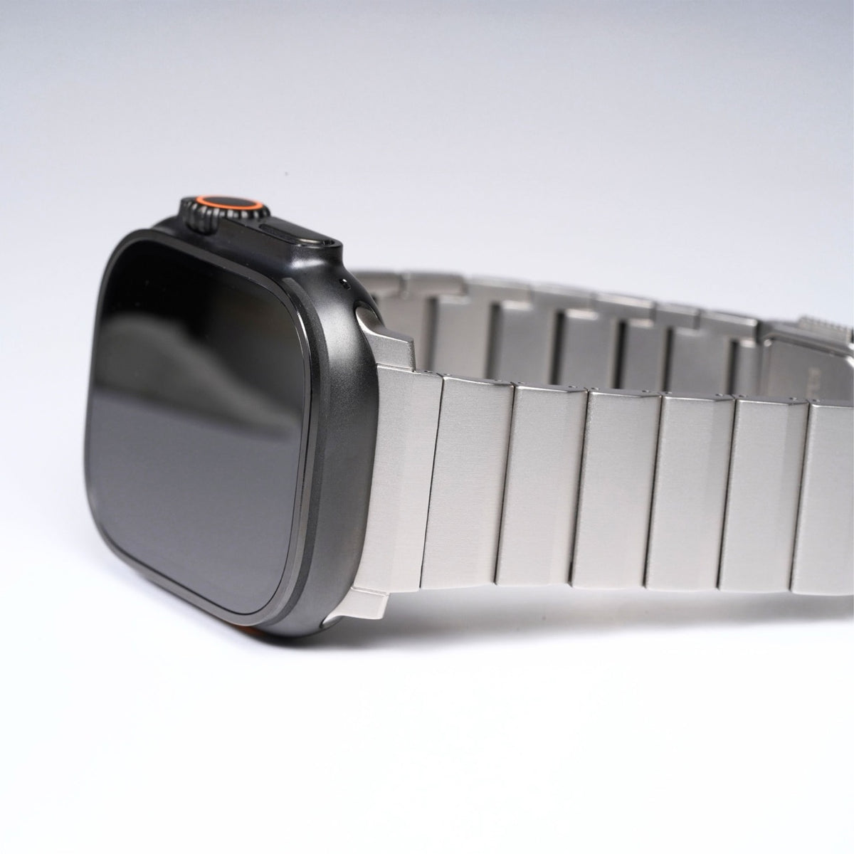 Legacy VN700 Titanium Apple Watch Band