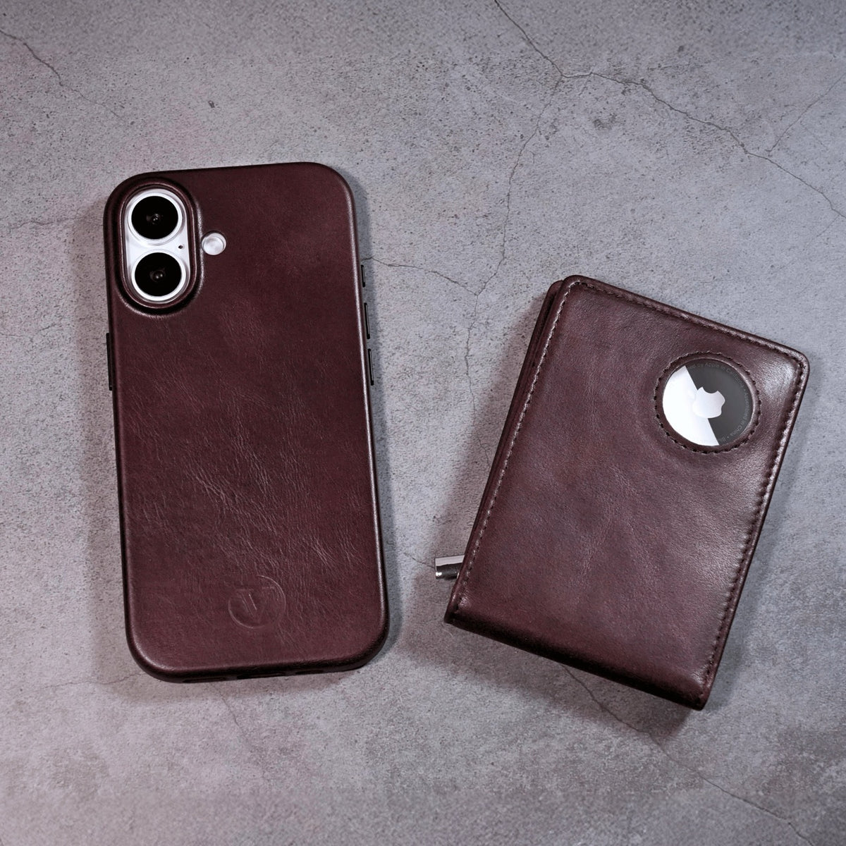 iPhone 17 Series Vantage Leather Case