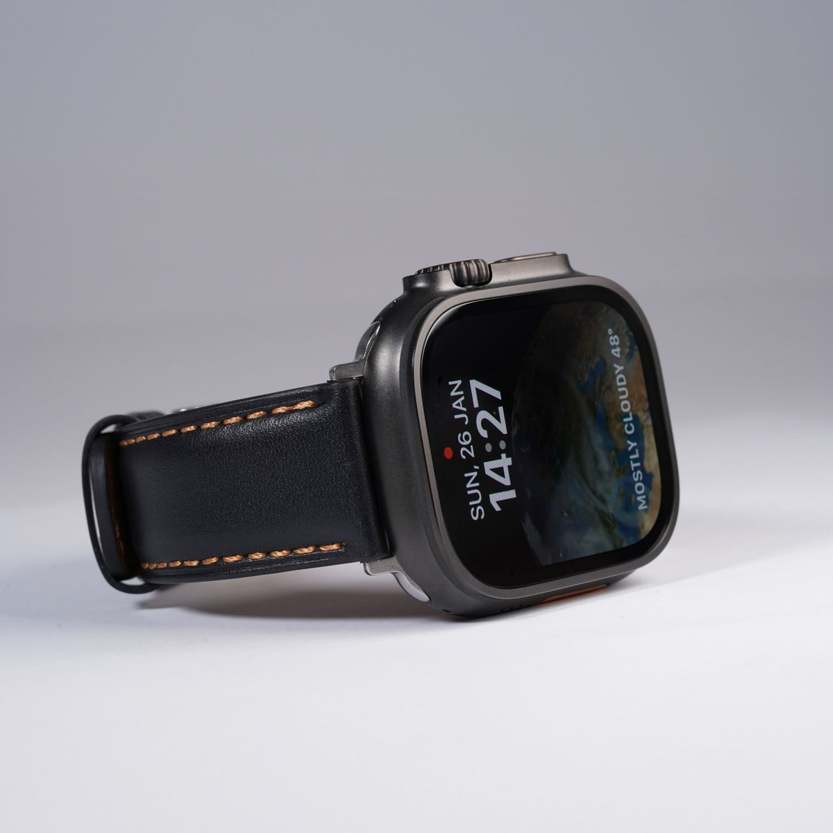 Modern VN701 Leather Apple Watch Band