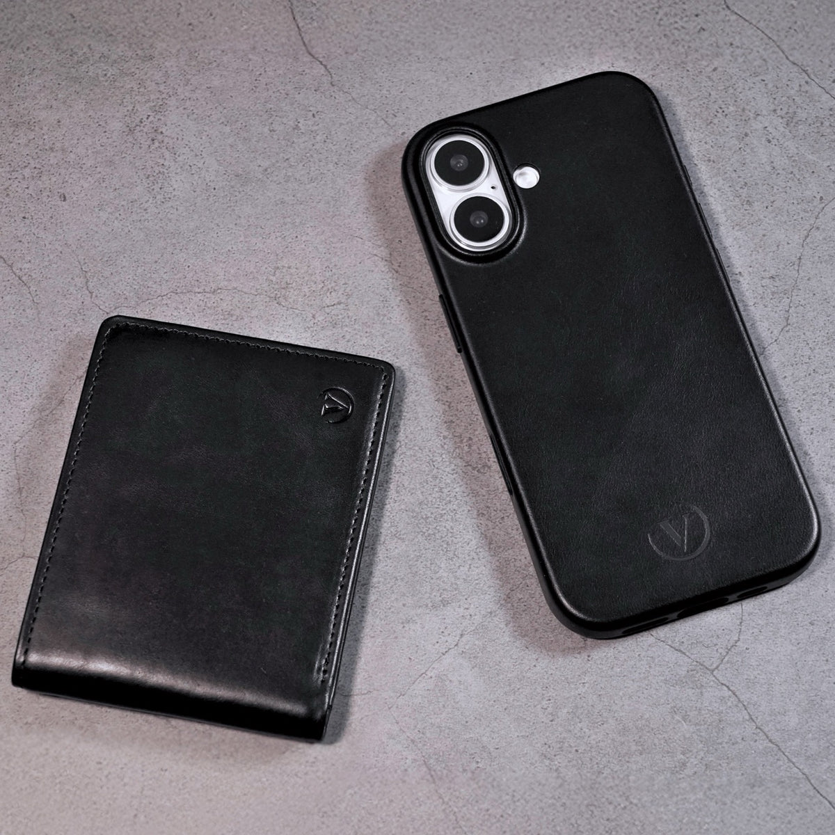 iPhone 17 Series Vantage Leather Case