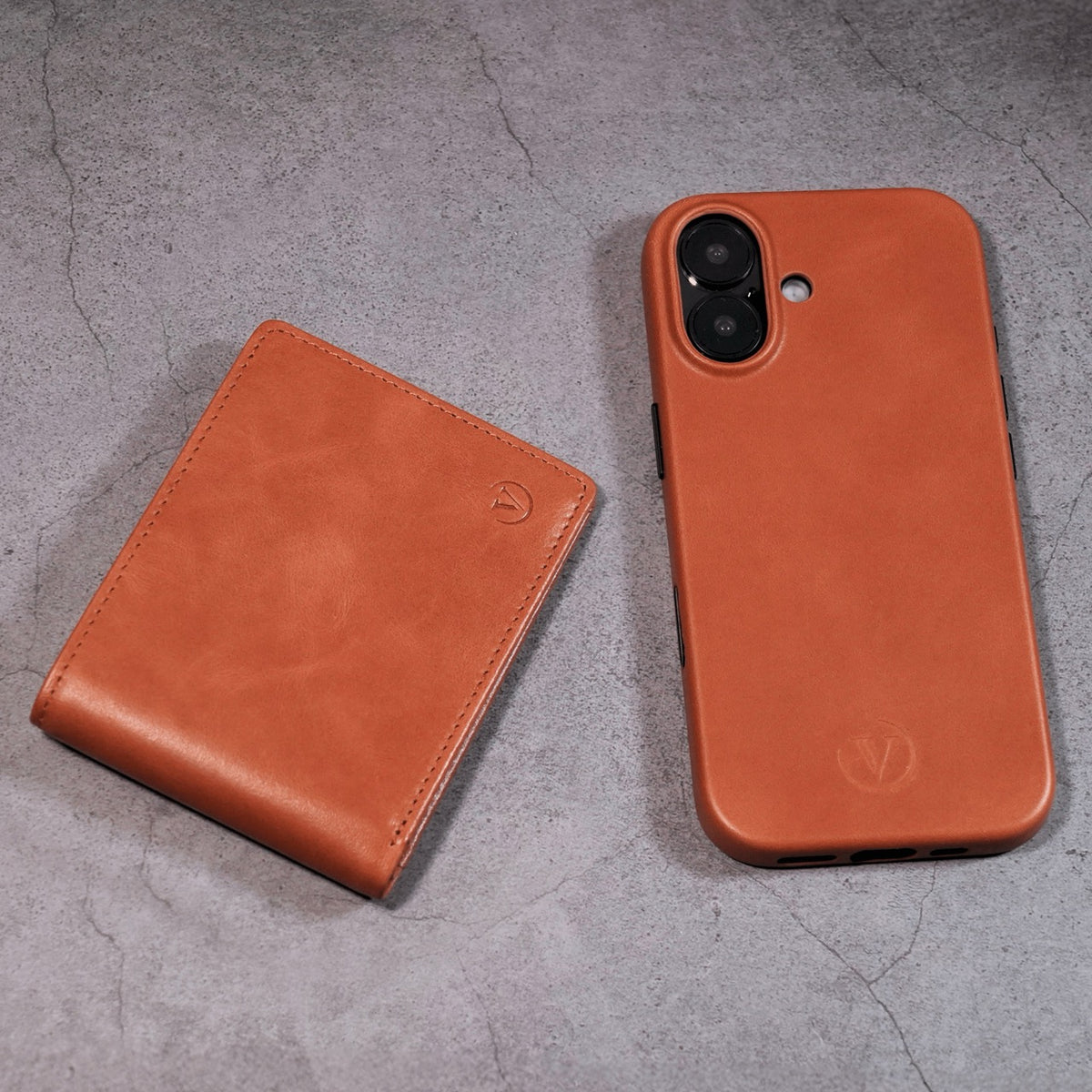 iPhone 17 Series Vantage Leather Case