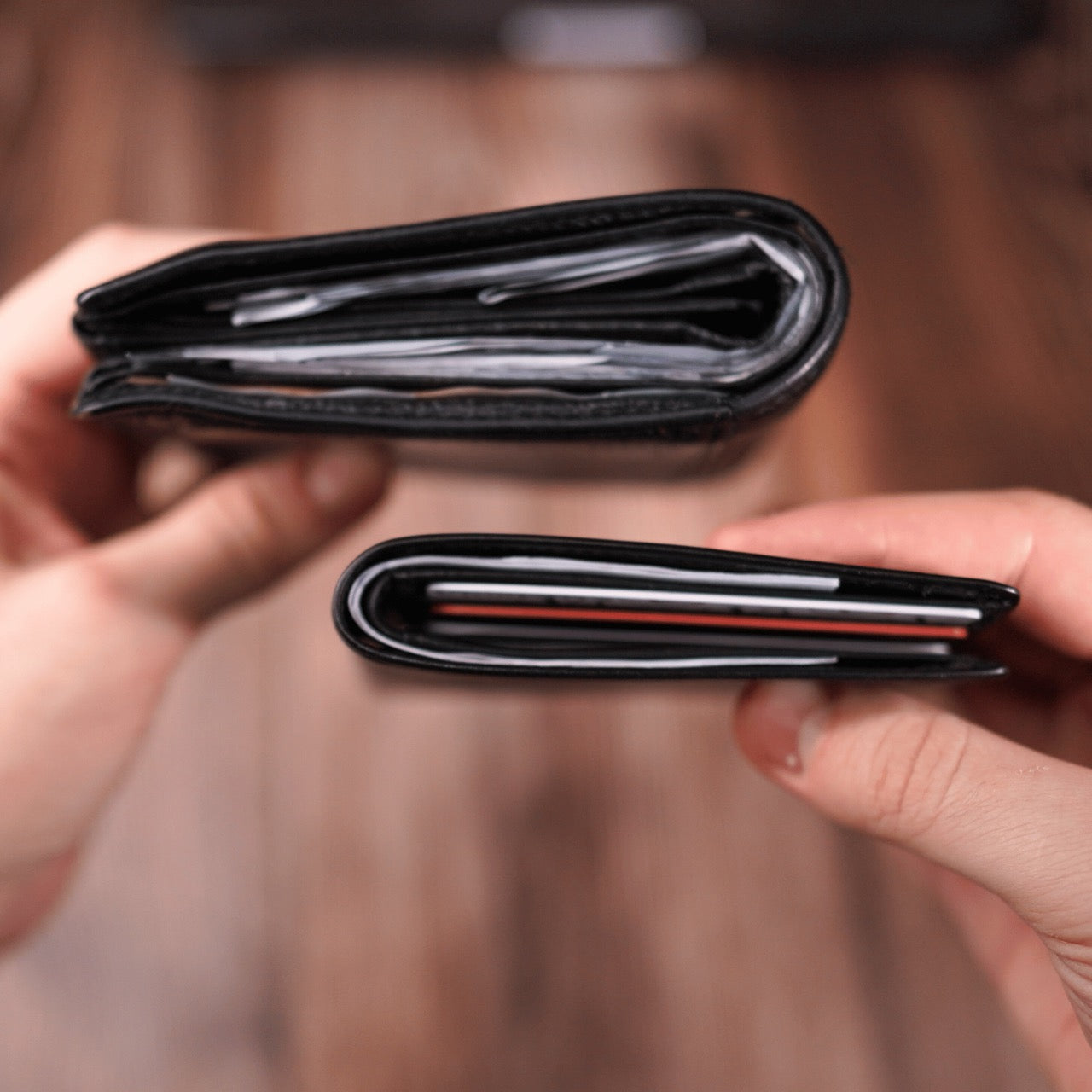 Supreme Smart VN400 AirTag Wallet – Vionentus