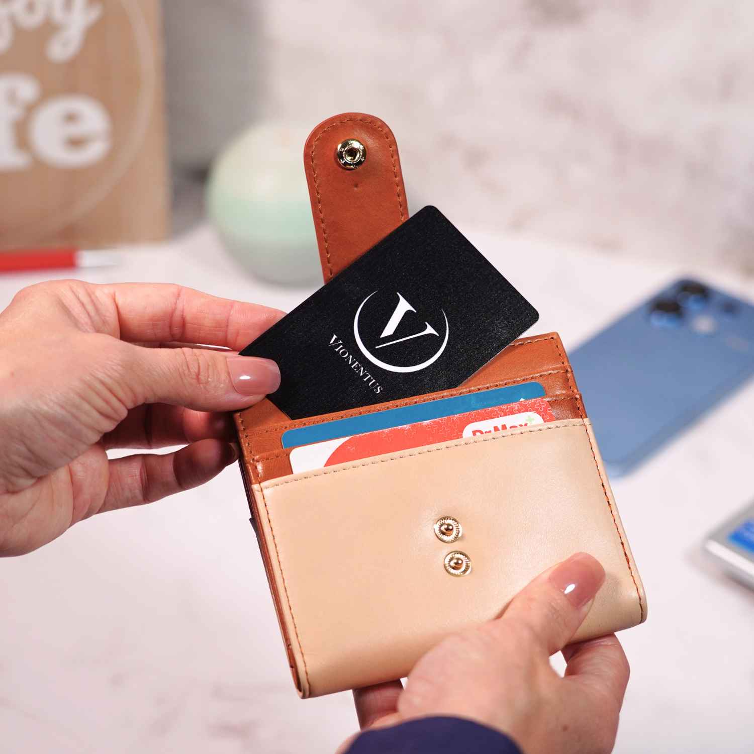 Best RFID Leather Wallet for Women – Valor VN800 Leather Wallet